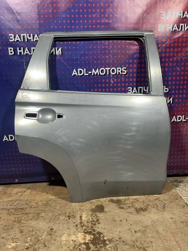 Дверь Mitsubishi Pajero Sport 3 2015-2021 5730B563, задняя правая