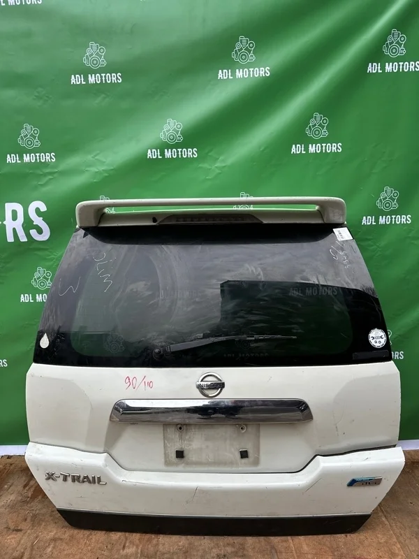 Крышка багажника Nissan X-Trail 2007-2010 K010MJG0EA T31