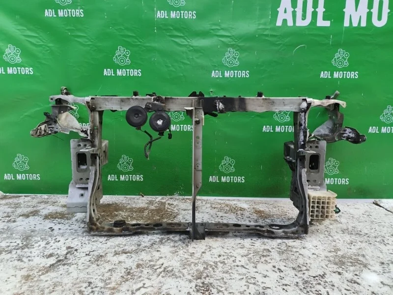 Панель передняя Toyota Avensis 3 2008-2015 5320105907 T270