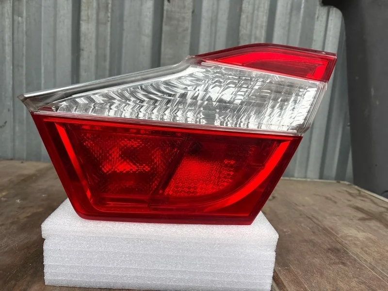 Фонарь Toyota Camry 2011-2014 8159133200 50, правый