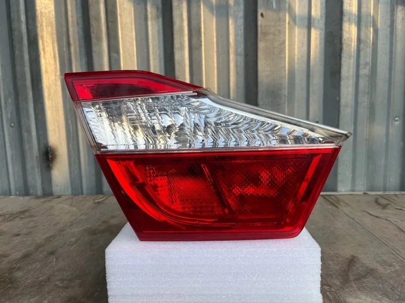 Фонарь Toyota Camry 2011-2014 8156133550 50, левый