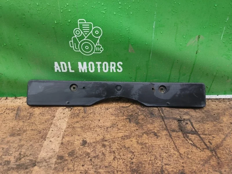 Накладка под номер Toyota Camry 2012-2014 5211433280 50, передняя