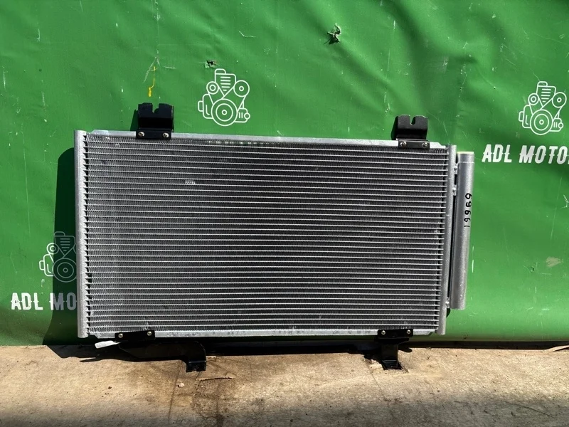 Радиатор кондиционера Honda Accord 8 2008-2012 19010RL6R51