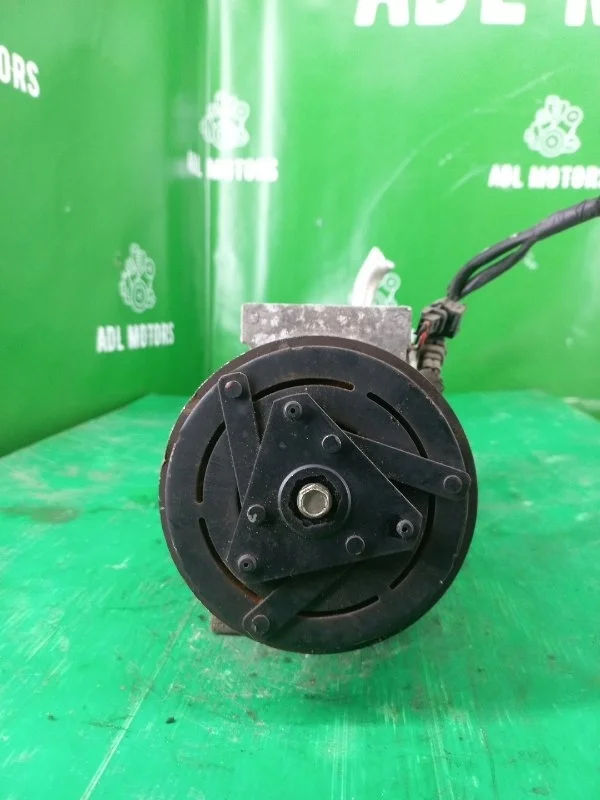 Компрессор кондиционера Nissan Qashqai X-TRAIL 2006-2013 92600CY09E J10 T31 MR20DE