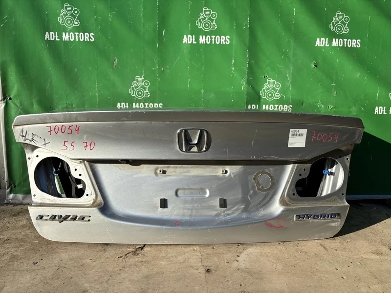 Крышка багажника Honda Civic 8 2009-2011 68500SNBG10ZZ 4D