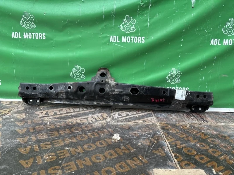 Балка подвески Toyota RAV4 2006-2012 5710442061 30, передняя