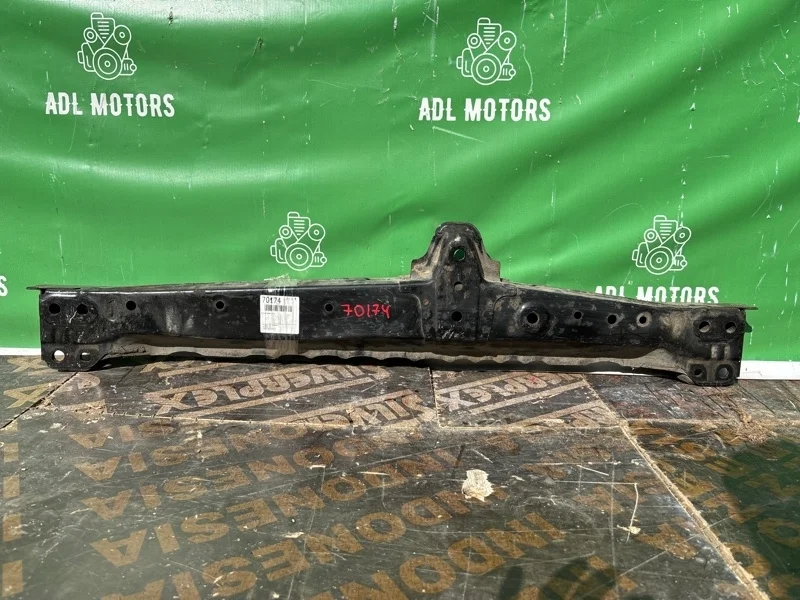 Балка подвески Toyota RAV4 2013-2018 5710442061 40, передняя