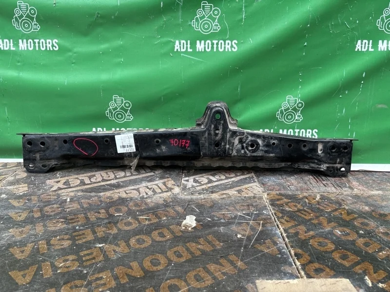 Балка подвески Toyota RAV4 2013-2018 5710442061 40, передняя