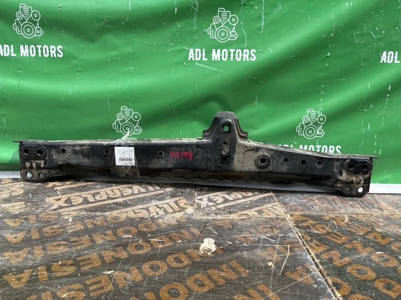 Балка подвески Toyota RAV4 2013-2018 5710442061 40, передняя