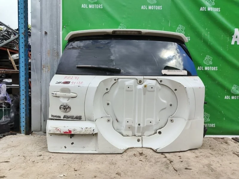 Крышка багажника Toyota RAV4 2006-2012 6700542372 30