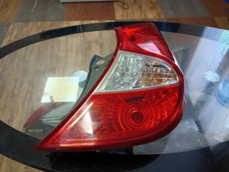 Фонарь Hyundai Solaris 2010-2017 924021R220, правый
