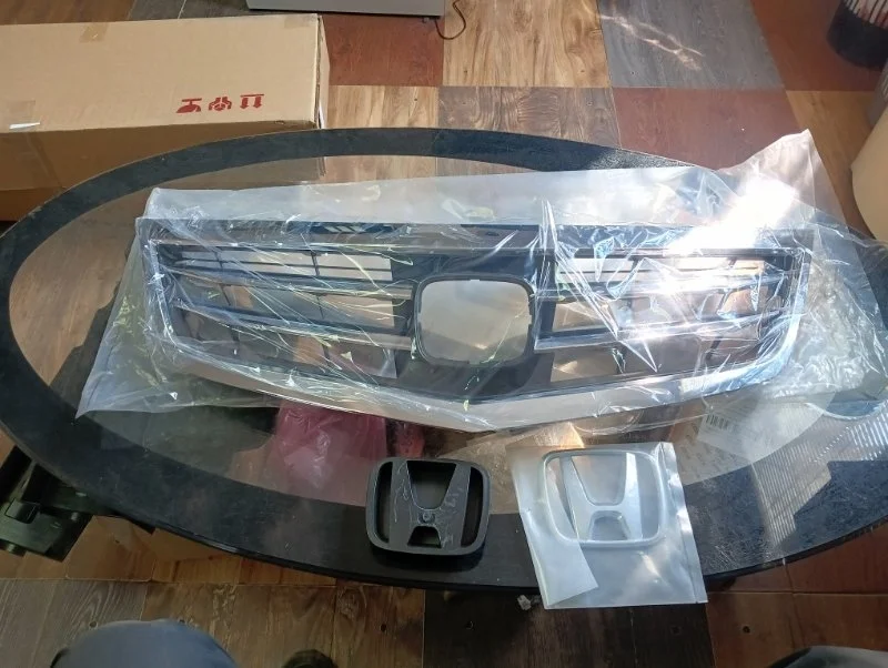 Решетка радиатора Honda Accord 8 2010-2012 71121TL0G51