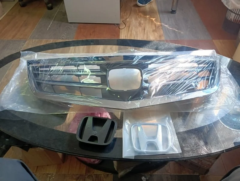 Решетка радиатора Honda Accord 8 2010-2012 71121TL0G51