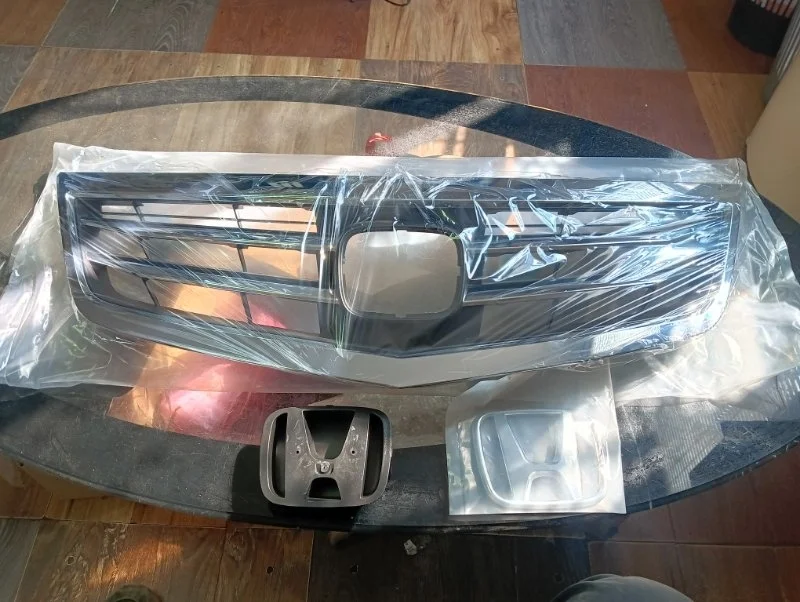 Решетка радиатора Honda Accord 8 2010-2012 71121TL0G51