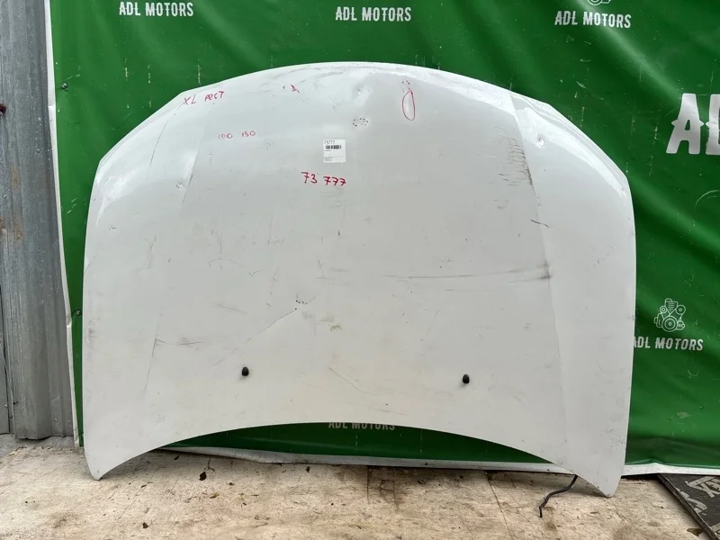 Капот Mitsubishi Outlander XL 2009-2012 5900A393