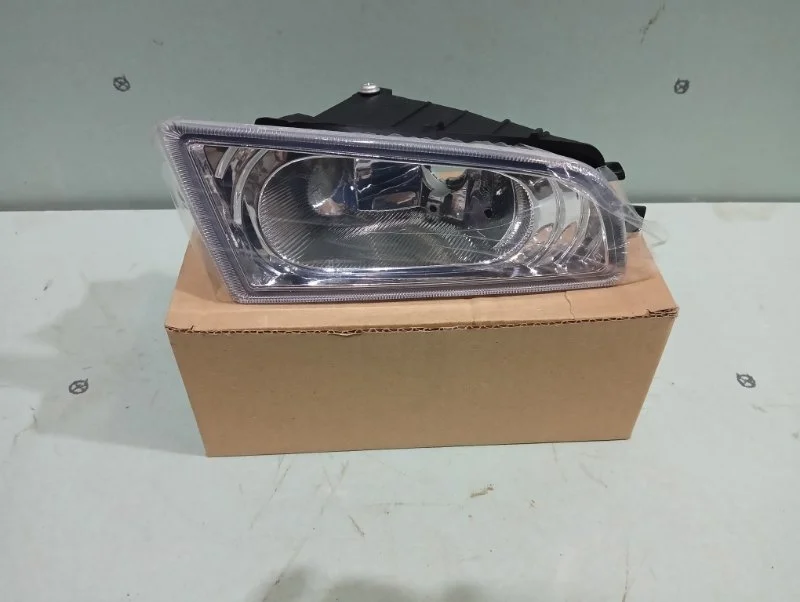 Фара Птф Honda Civic 8 2006-2008 33901SNB023 4D, правая