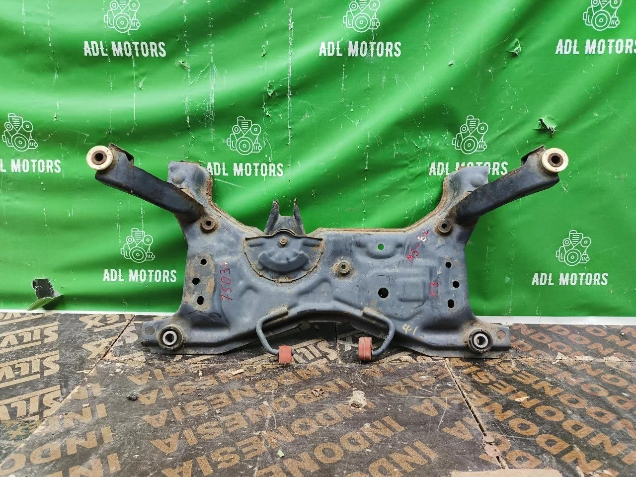 Подрамник Mazda 3 2009-2013 BCN634800 BL, передний