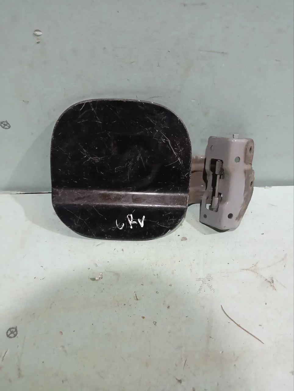 Лючок бензобака Honda CR-V 3 2007-2012 63910SWAA00ZZ