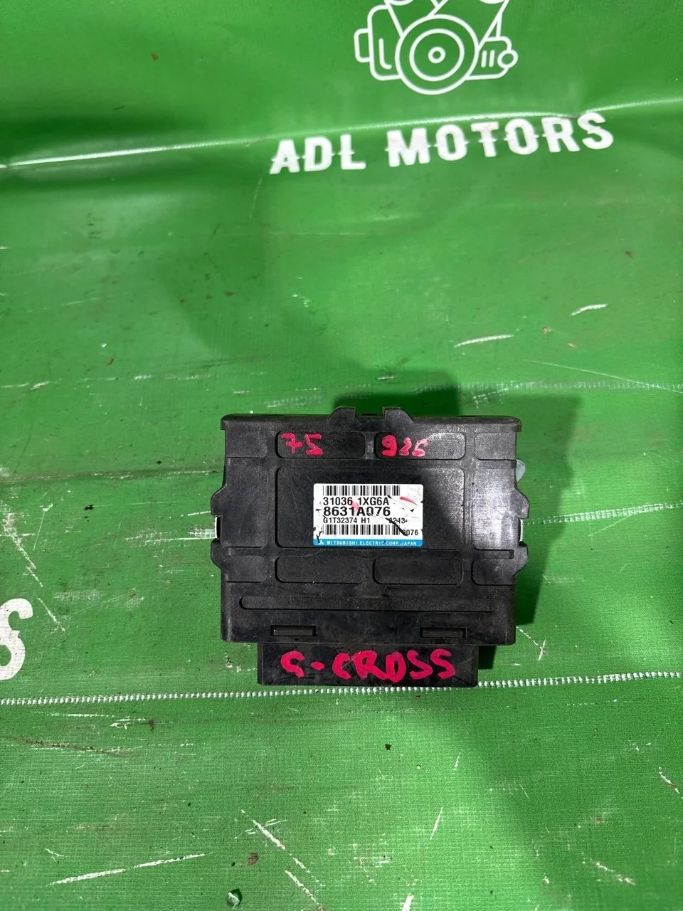 Блок управления Акпп Citroen C-Crosser 2007-2012 8631A076