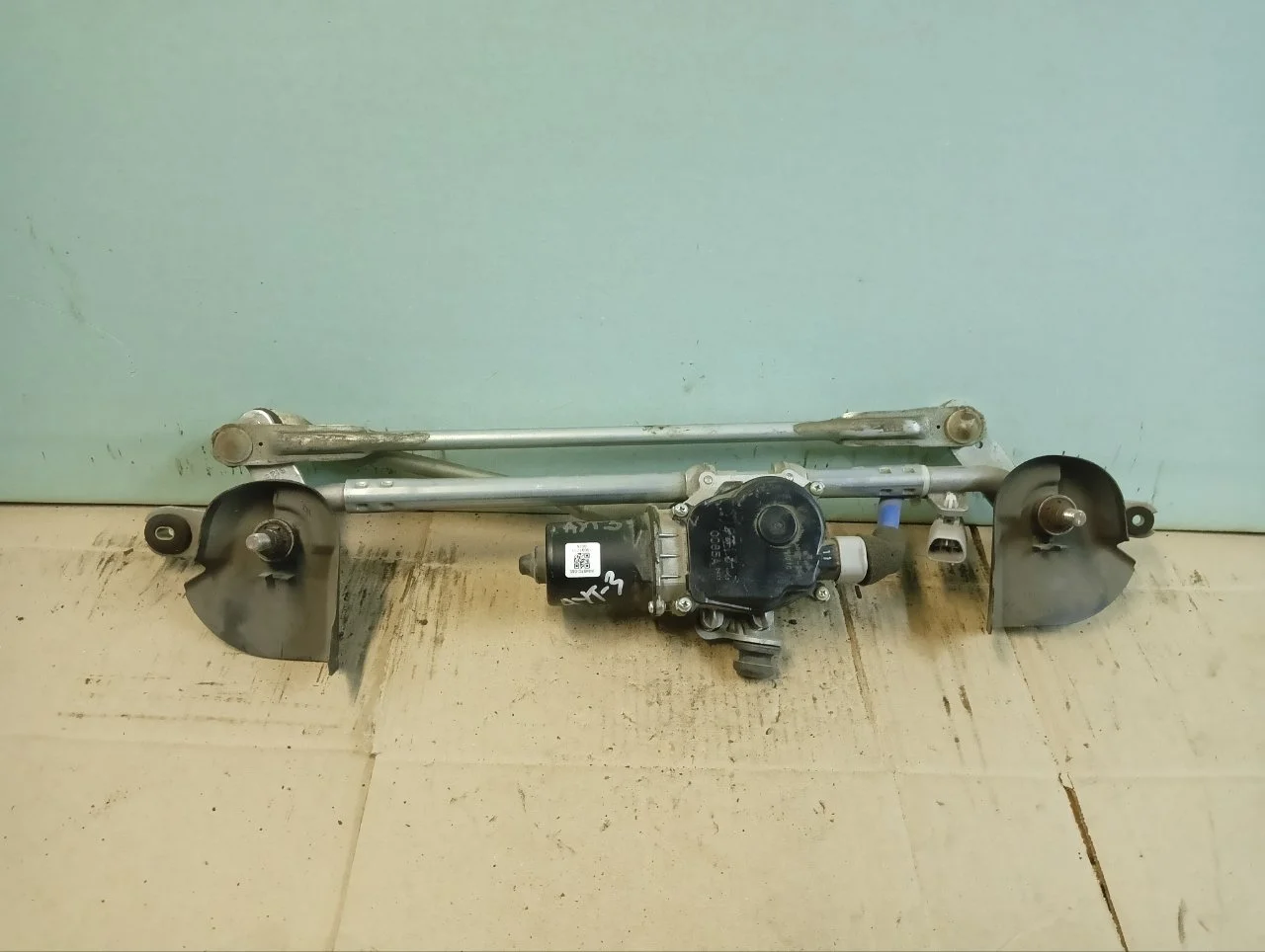 Трапеция стеклоочистителя Mitsubishi Outlander 3 2012-2021 8251A065