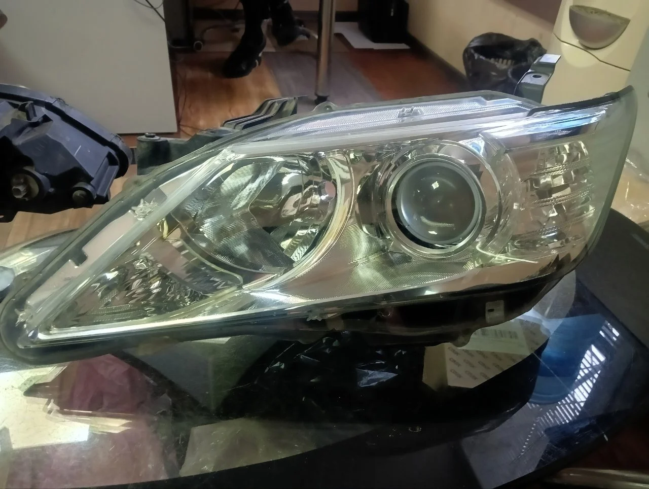 Фара галоген Toyota Camry 2012-2014 8114533B00 50, левая