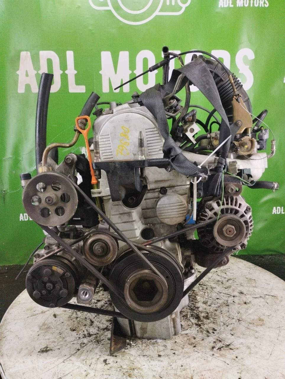 Двигатель Honda HR-V 1999-2006 10002PELE00 D16W1