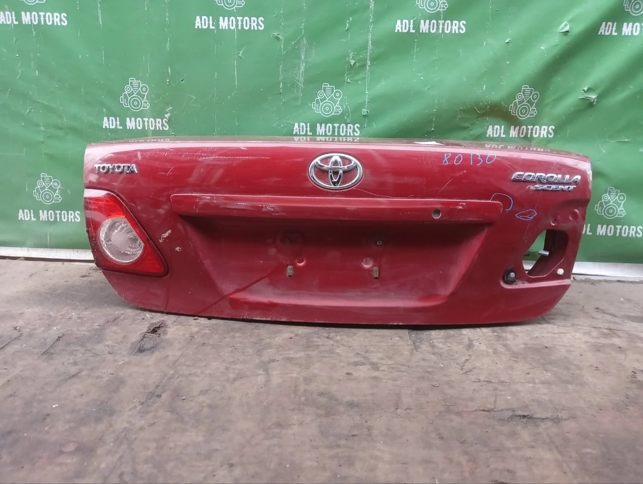 Крышка багажника Toyota Corolla 2006-2012 6440112B50 150