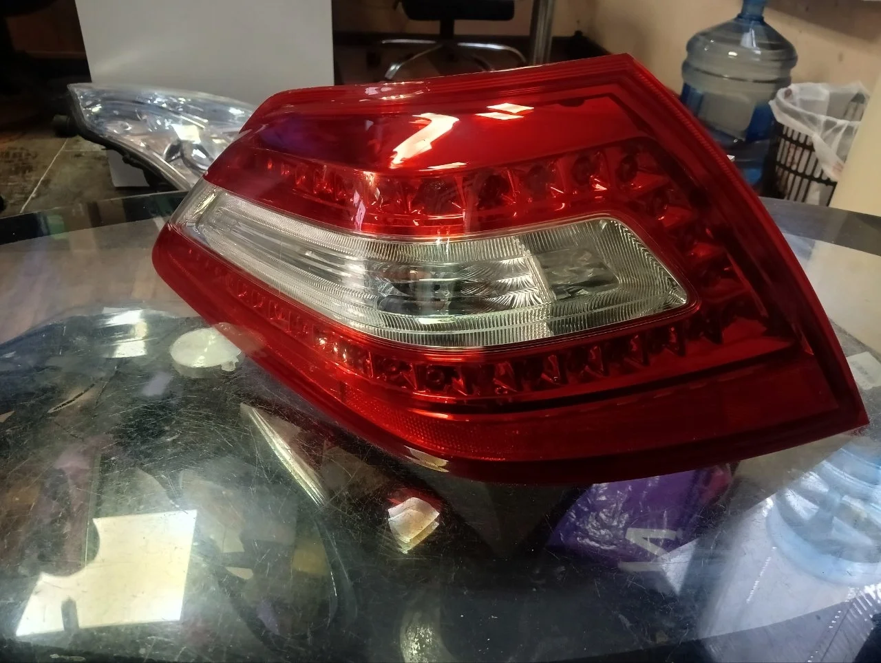 Фонарь Nissan Teana 2008-2015 26555JN00A J32, задний левый