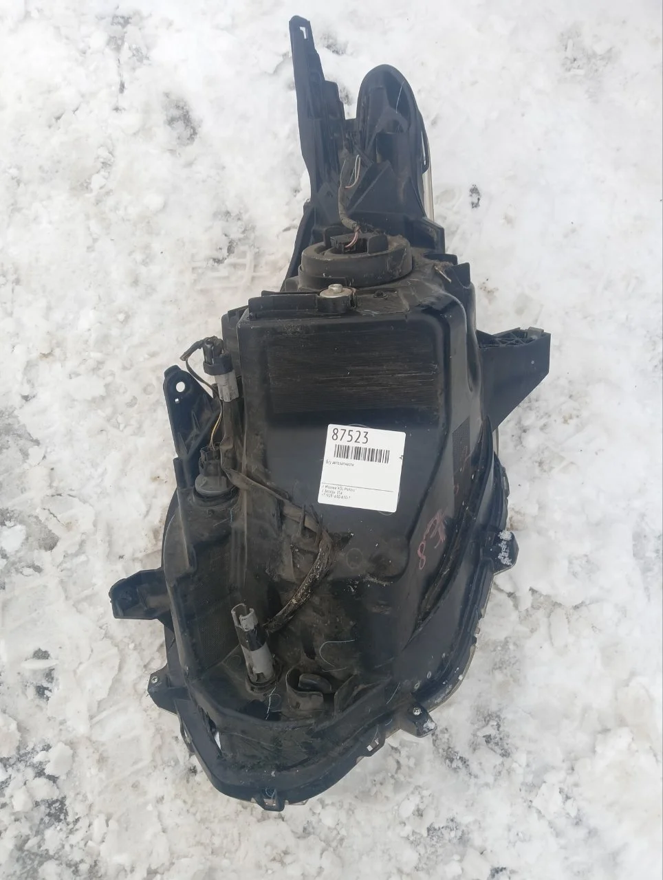 Фара галоген Mitsubishi L200 2015-2019 8301C738 KL1T, передняя правая