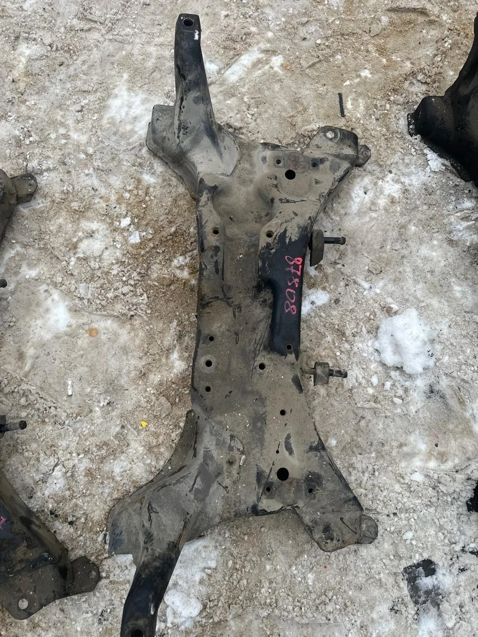 Подрамник Mitsubishi Lancer 9 2001-2008 MR510285 CS3A/CS3W, передний