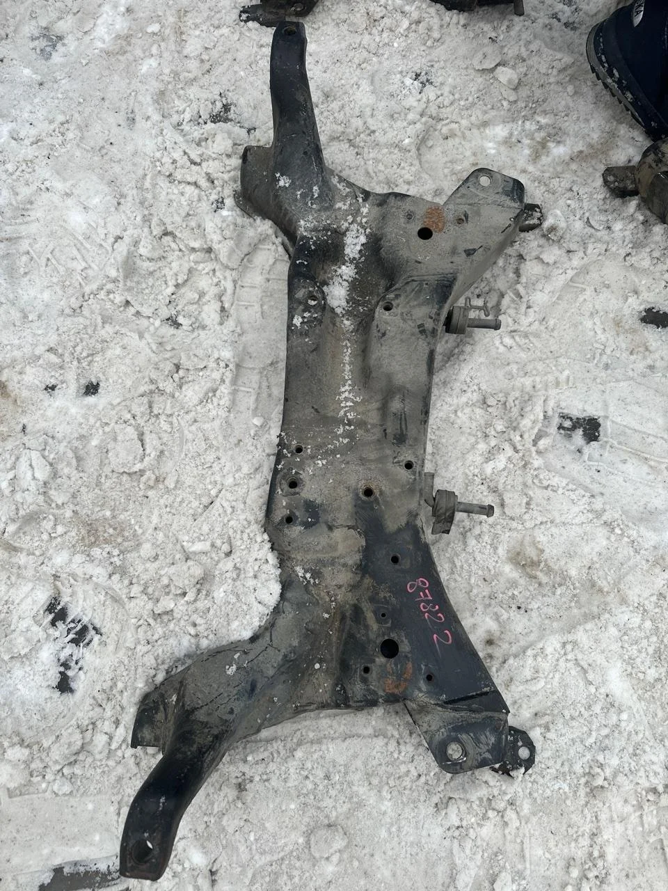 Подрамник Mitsubishi Lancer 9 2001-2008 MR510285 CS3A/CS3W, передний