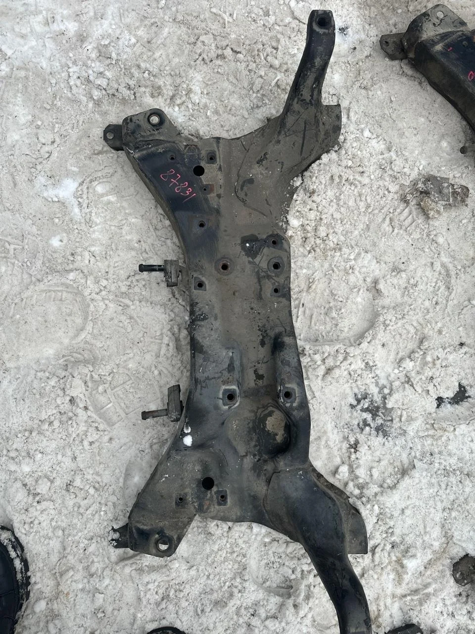 Подрамник Mitsubishi Lancer 9 2001-2008 MR510285 CS3A/CS3W, передний