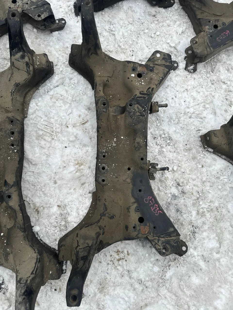 Подрамник Mitsubishi Lancer 9 2001-2008 MR510285 CS3A/CS3W, передний