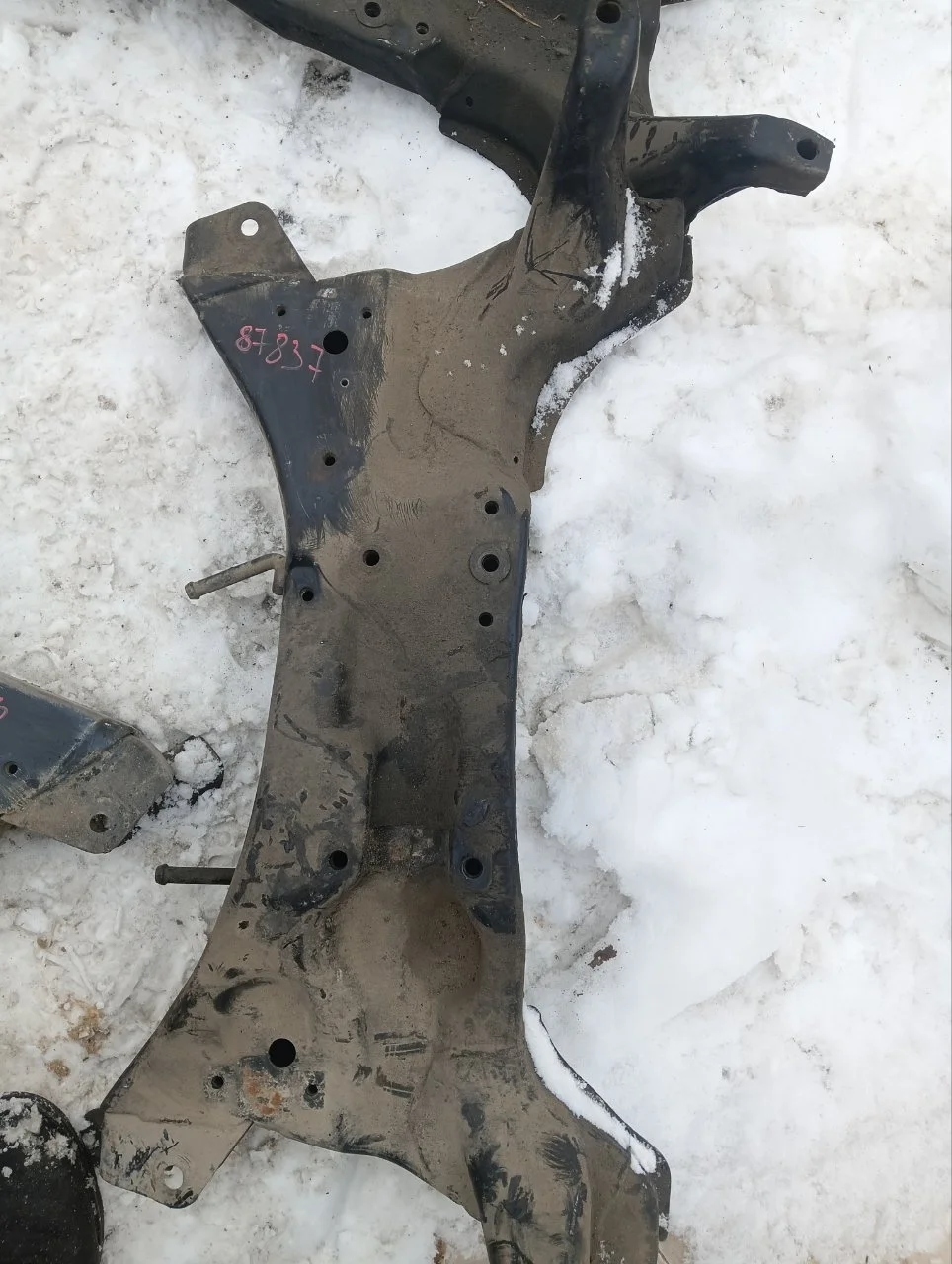 Подрамник Mitsubishi Lancer 9 2001-2008 MR510285 CS3A/CS3W, передний