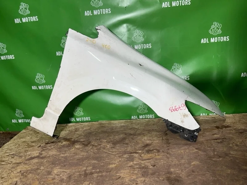 Крыло Honda Civic 8 2006-2011 60211SNBJ00ZZ 4D, переднее правое