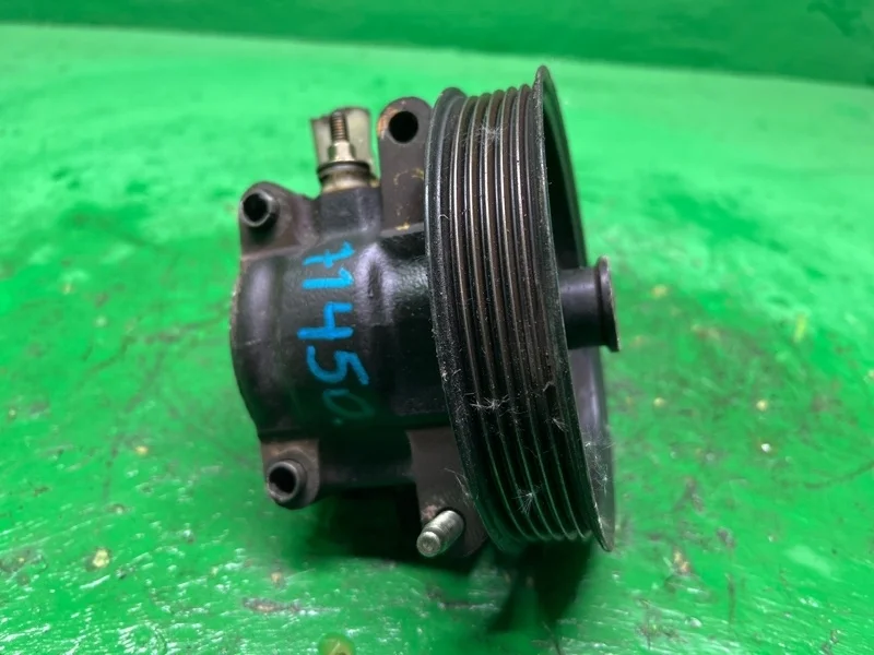 Насос Гур Ford Mondeo 3 2000-2007 1357641 3 CJBA 2.0Л 145ЛС