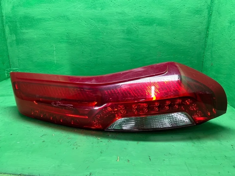 Фонарь Nissan X-Trail 2010-2015 265503UB0A T31, правый