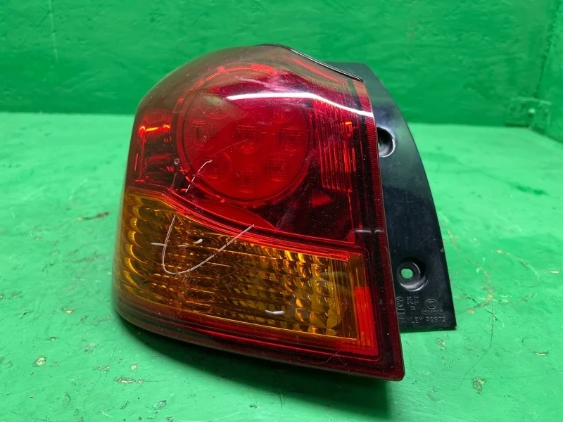 Фонарь Mitsubishi ASX 2010-2020 8330A689, левый