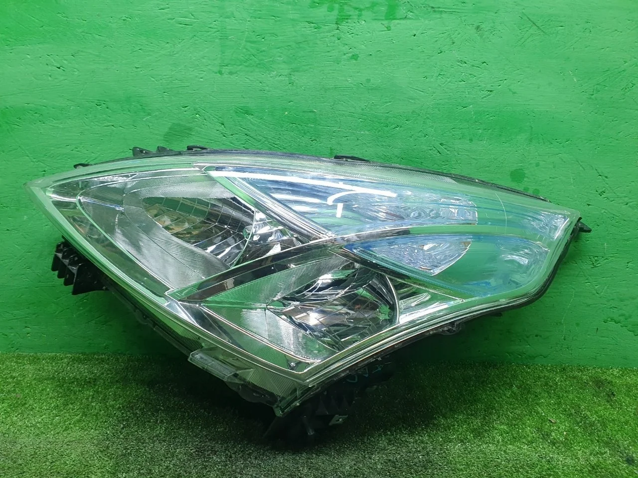 Фара галоген Nissan Teana 2008-2015 26060JN65A J32, левая