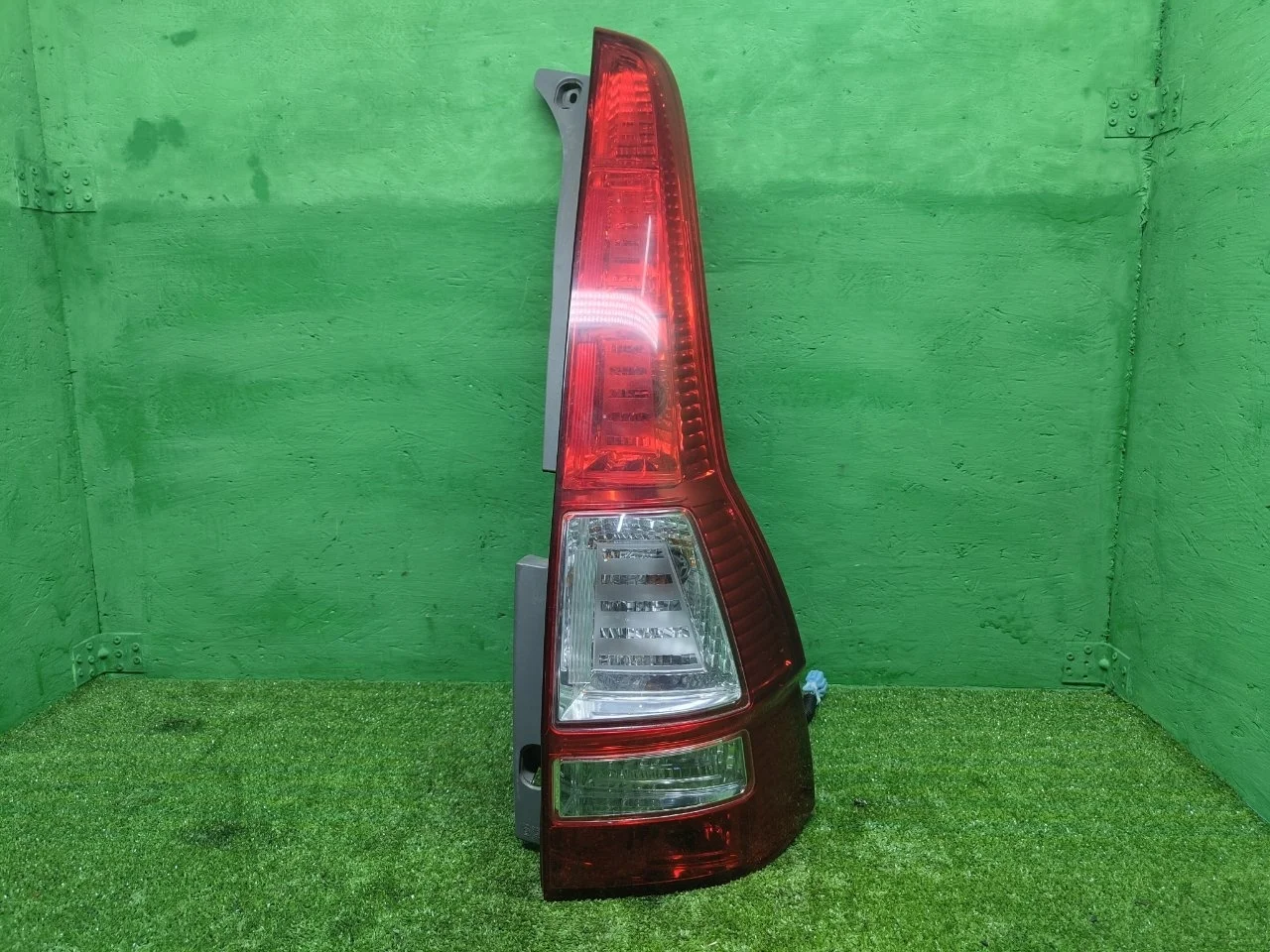 Фонарь Honda CR-V 3 2007-2012 33501SWWE01, задний правый