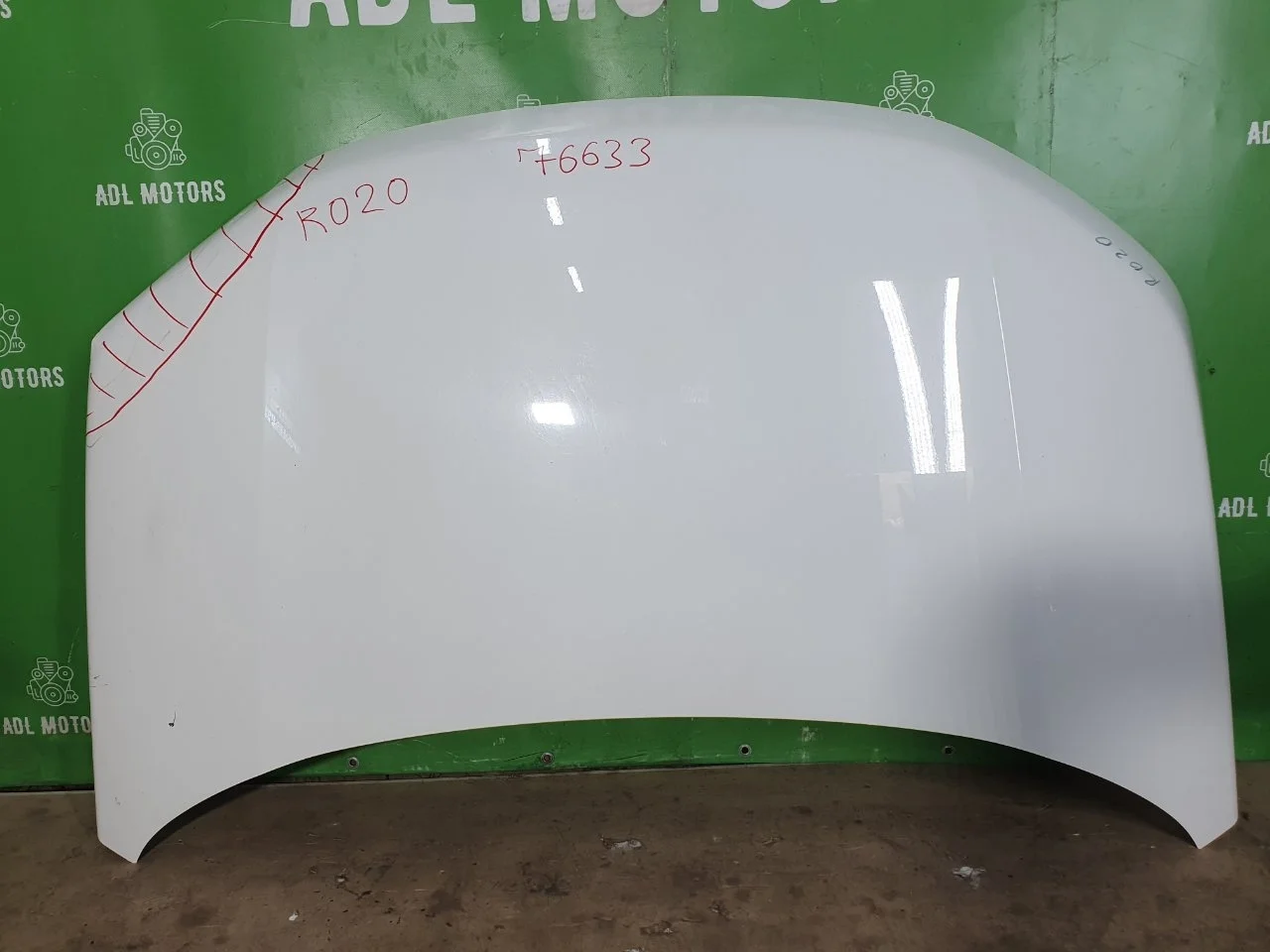 Капот Suzuki Vitara 5730054P00 M16A