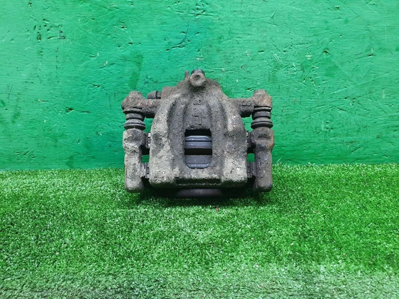 Суппорт тормозной Honda CR-V 3 43019SWWG00 R20A2, задний левый