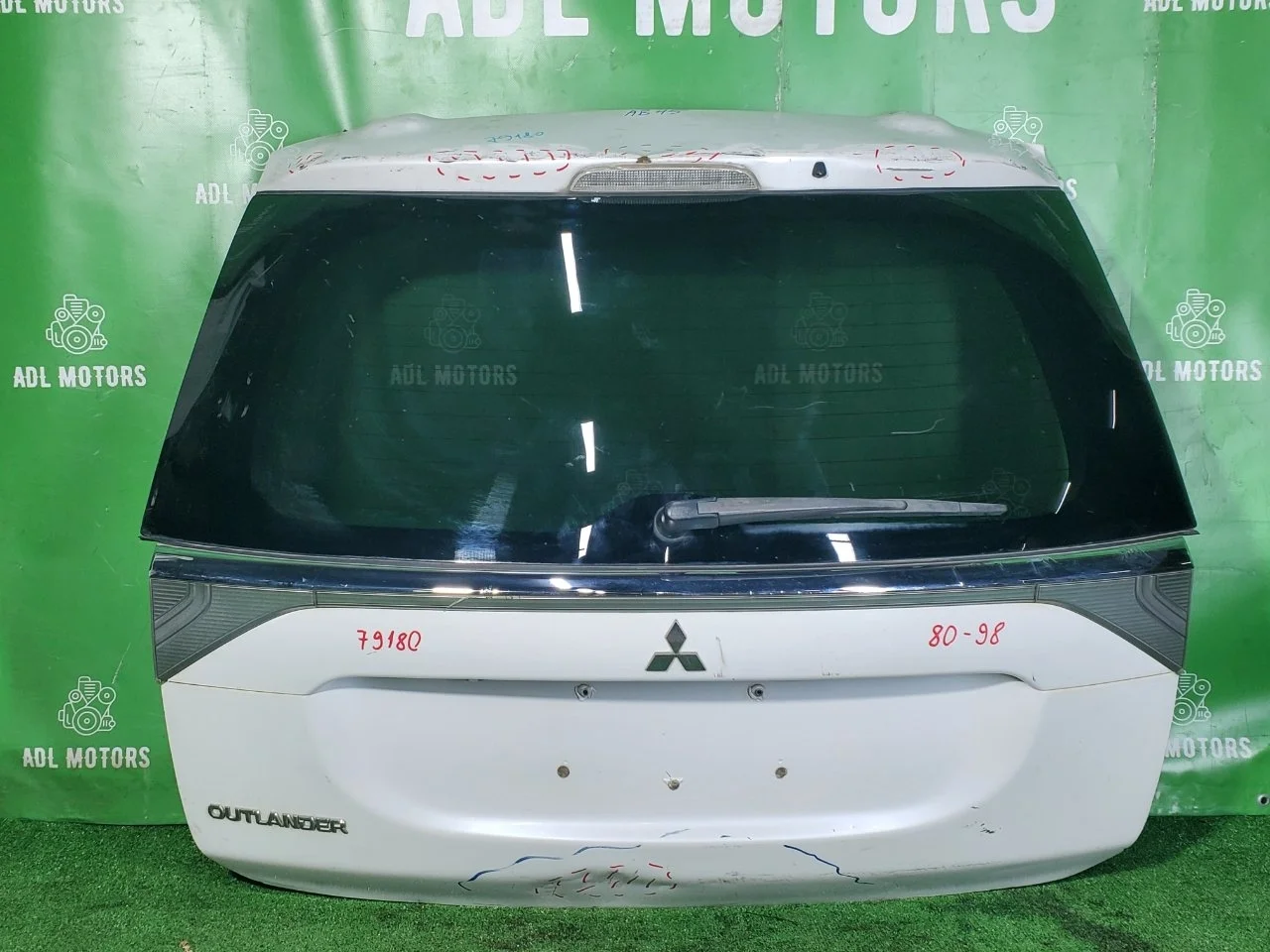 Крышка багажника Mitsubishi Outlander 3 2012-2021 5801B679
