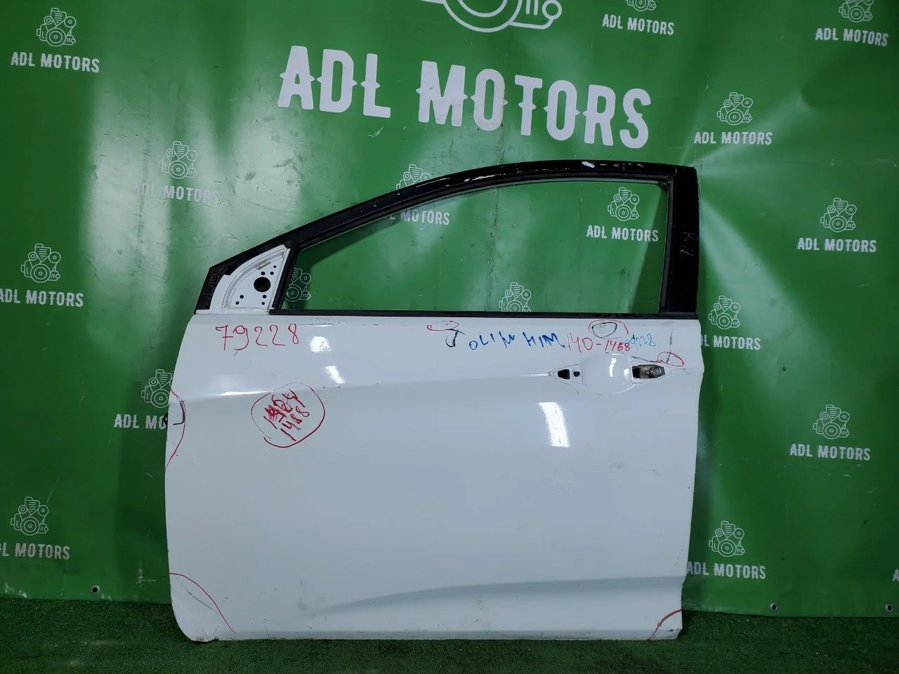 Дверь Hyundai Solaris 2010-2017 760034L000, передняя левая