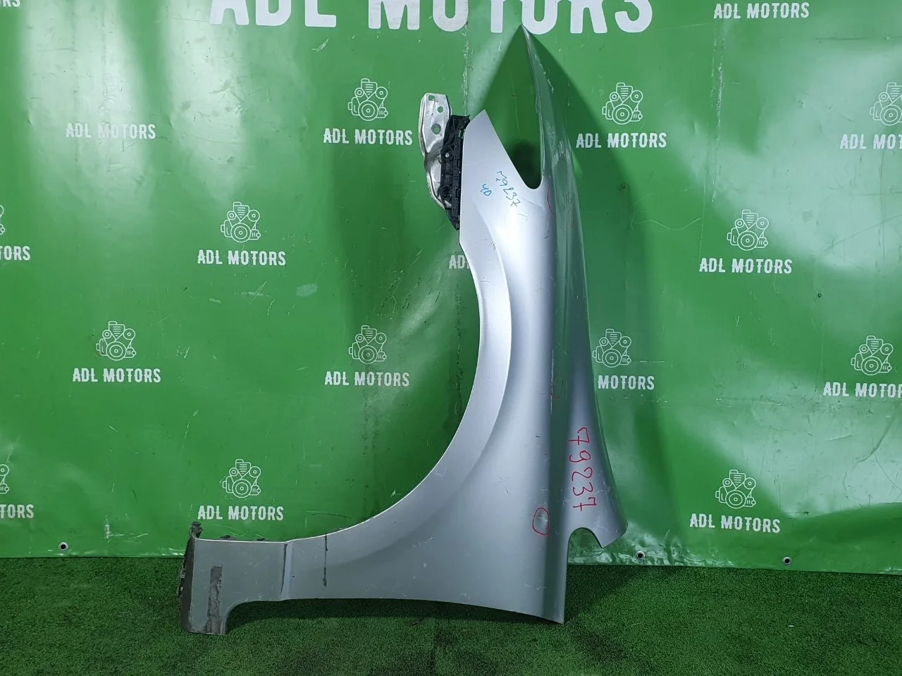 Крыло Honda Civic 8 2006-2011 60261SNBJ00ZZ 4D, переднее левое