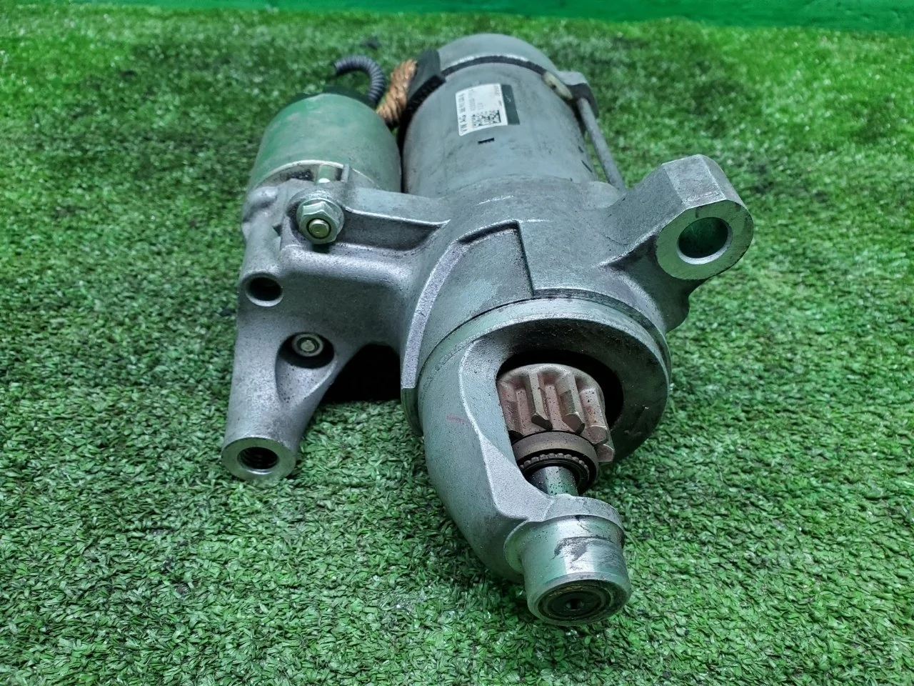 Стартер Audi A6 2011-2015 06E911024A C7 CHV