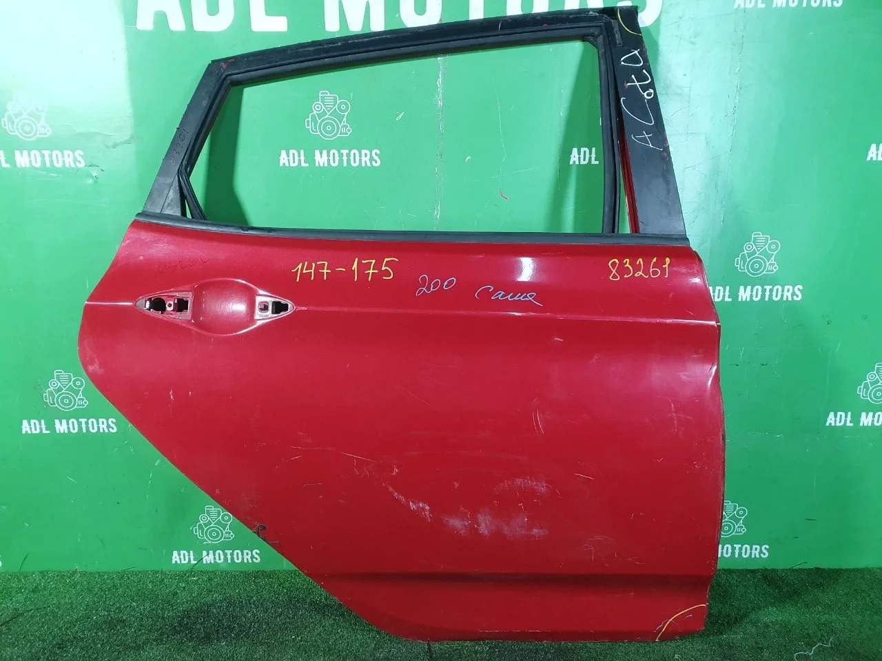 Дверь Hyundai Solaris 2010-2017 770044L000, задняя правая