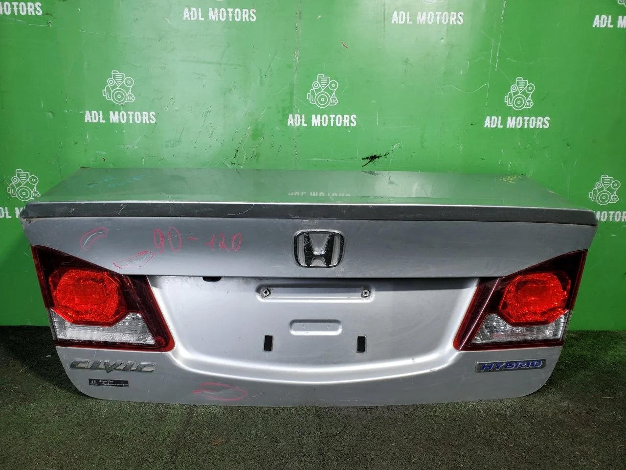 Крышка багажника Honda Civic 8 2009-2011 68500SNBG10ZZ 4D