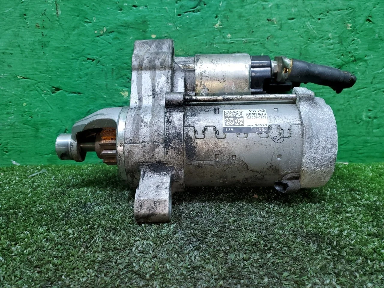 Стартер Audi A4 A5 2011-2015 06H911024B B8 8T CJE