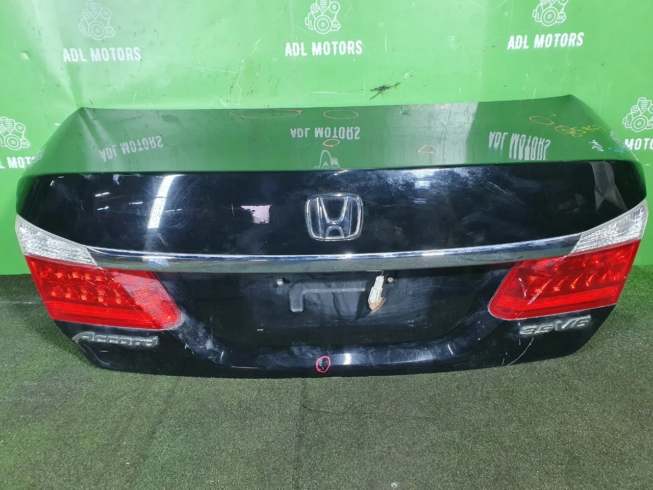 Крышка багажника Honda Accord 9 2013-2015 68500T2AY10ZZ